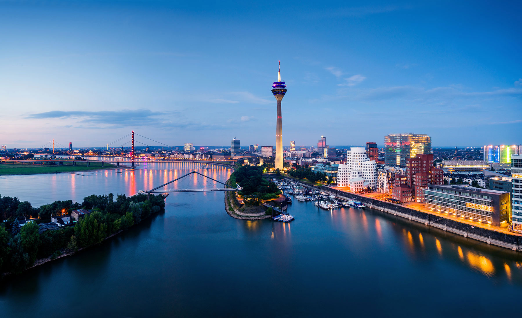 Düsseldorf turu